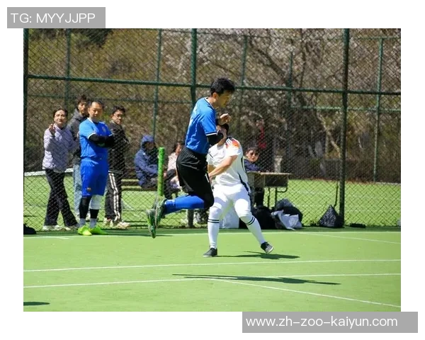 精彩瞬间回顾踢足球剪辑带你领略赛场上的激情与技巧 精彩瞬间回顾踢足球剪辑带你领略赛场上的激情与技巧