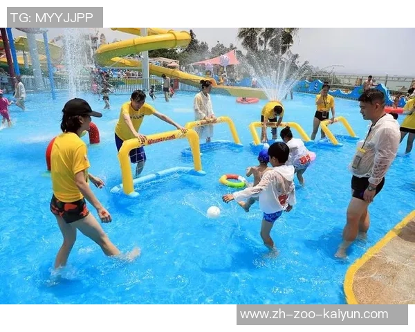 足球踢水球的奇妙结合探索水上运动的新乐趣与挑战 足球踢水球的奇妙结合探索水上运动的新乐趣与挑战